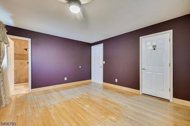 16 Peake Rd, Edison Twp., NJ 08837