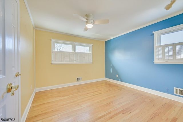 16 Peake Rd, Edison Twp., NJ 08837