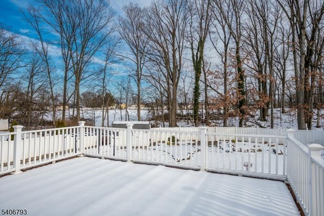 16 Peake Rd, Edison Twp., NJ 08837