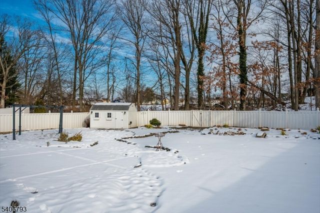 16 Peake Rd, Edison Twp., NJ 08837