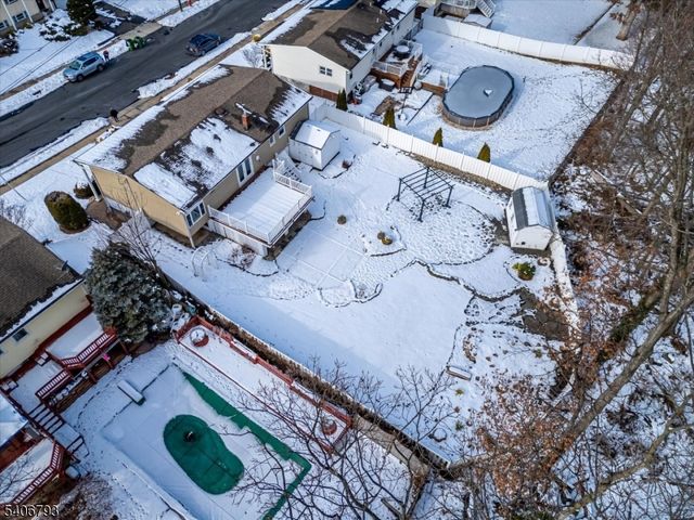 16 Peake Rd, Edison Twp., NJ 08837