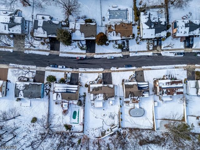 16 Peake Rd, Edison Twp., NJ 08837