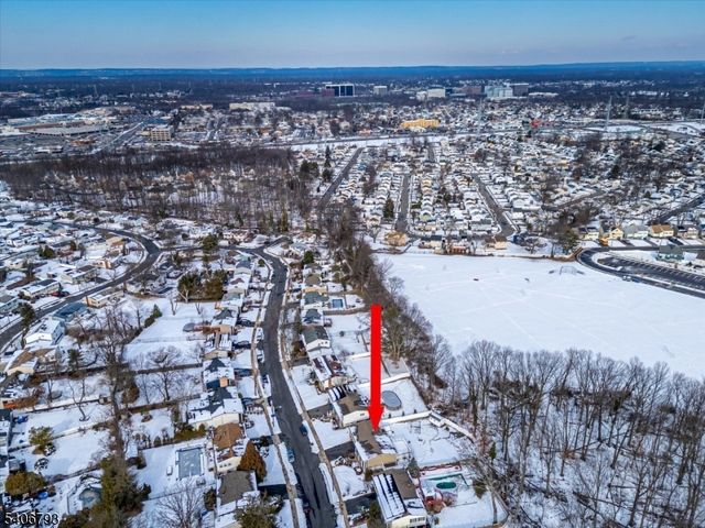 16 Peake Rd, Edison Twp., NJ 08837