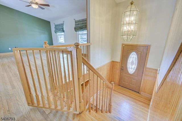 16 Peake Rd, Edison Twp., NJ 08837