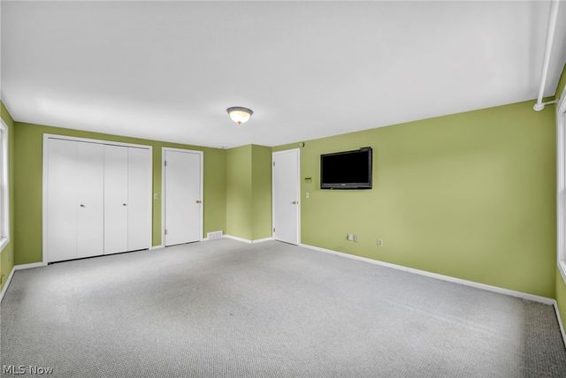 37472 Hunters Ridge Road, Solon, OH 44139