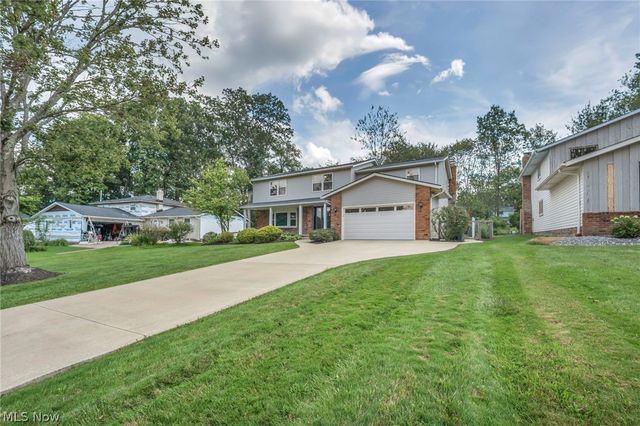37472 Hunters Ridge Road, Solon, OH 44139