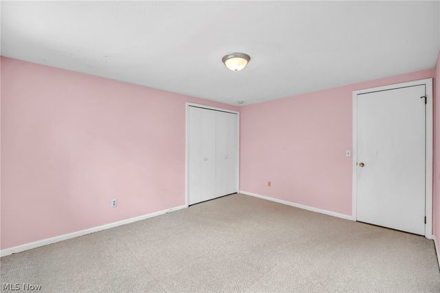 37472 Hunters Ridge Road, Solon, OH 44139