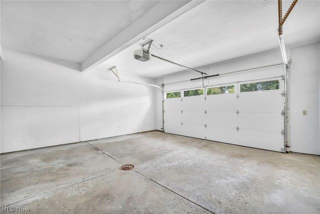 37472 Hunters Ridge Road, Solon, OH 44139