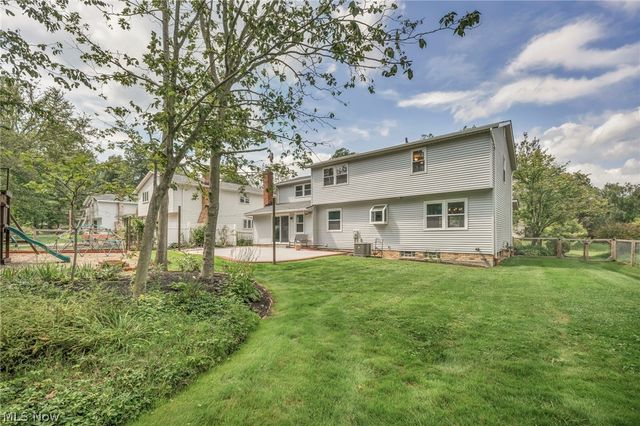37472 Hunters Ridge Road, Solon, OH 44139