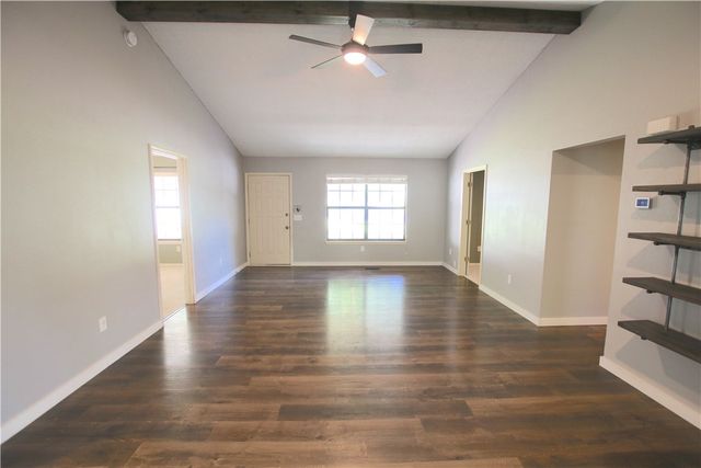 10 Tennyson Lane, Bella Vista, AR 72714