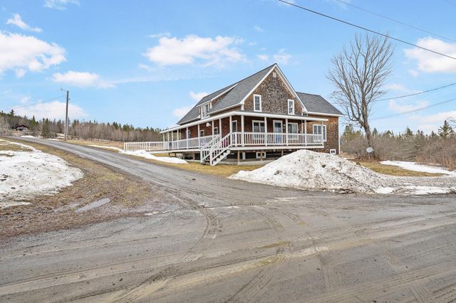 3022 Canaan Hill Road, Canaan, VT 05903