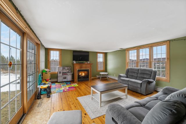 3022 Canaan Hill Road, Canaan, VT 05903