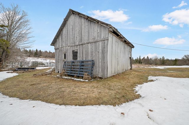 3022 Canaan Hill Road, Canaan, VT 05903