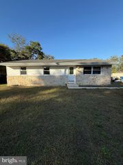 307 CHEROKEE DR, Browns Mills, NJ 08015