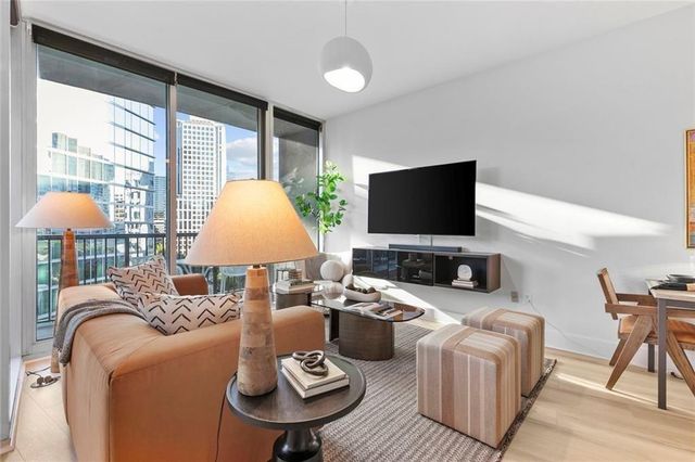 1080 Peachtree Street NE 807, Atlanta, GA 30309
