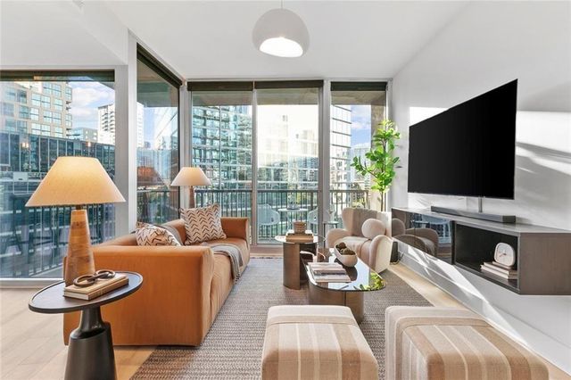 1080 Peachtree Street NE 807, Atlanta, GA 30309