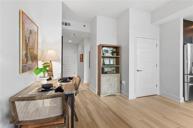 1080 Peachtree Street NE 807, Atlanta, GA 30309