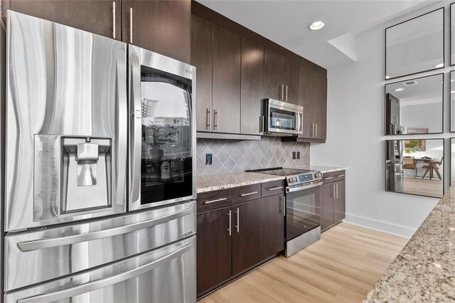 1080 Peachtree Street NE 807, Atlanta, GA 30309