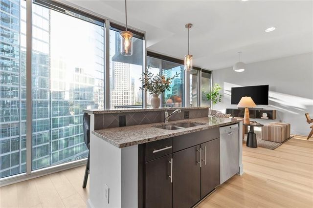 1080 Peachtree Street NE 807, Atlanta, GA 30309