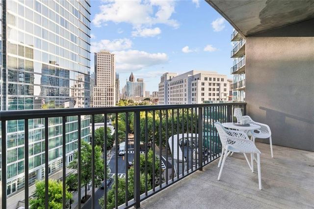 1080 Peachtree Street NE 807, Atlanta, GA 30309