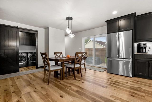 1429 Harbor Lights ROAD, Suamico, WI 54173