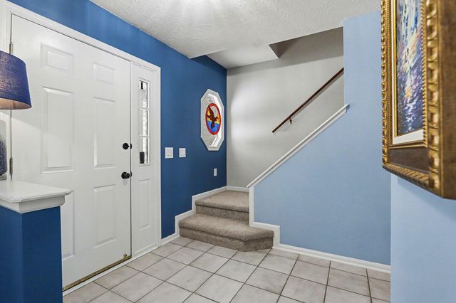 9214 Arrowhead Drive W, Pavilion Twp, MI 49088