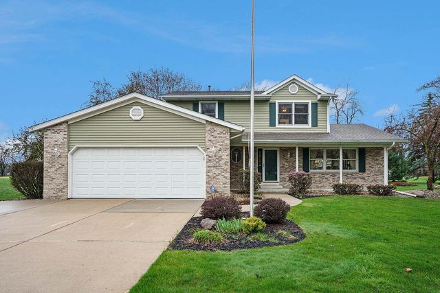 9214 Arrowhead Drive W, Pavilion Twp, MI 49088