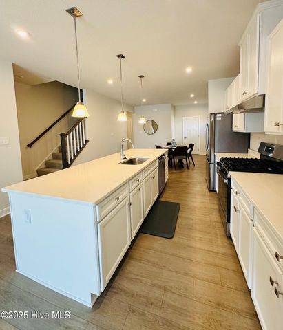 100 Spinnaker Street A, Elizabeth City, NC 27909