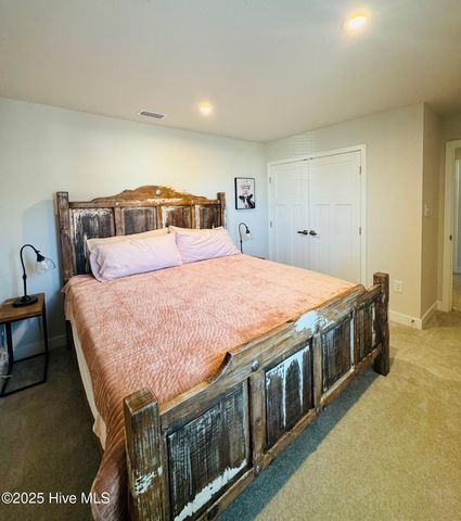 100 Spinnaker Street A, Elizabeth City, NC 27909