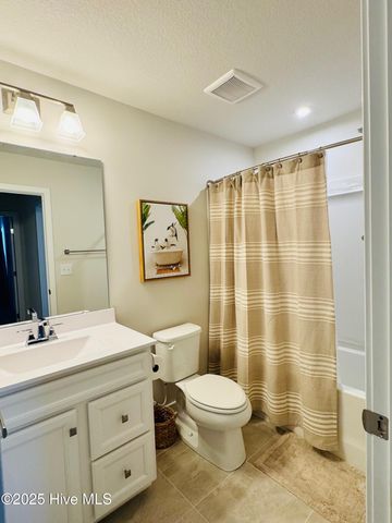 100 Spinnaker Street A, Elizabeth City, NC 27909