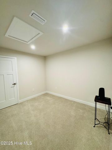 100 Spinnaker Street A, Elizabeth City, NC 27909