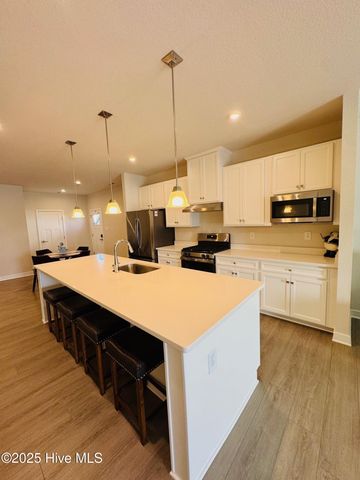 100 Spinnaker Street A, Elizabeth City, NC 27909