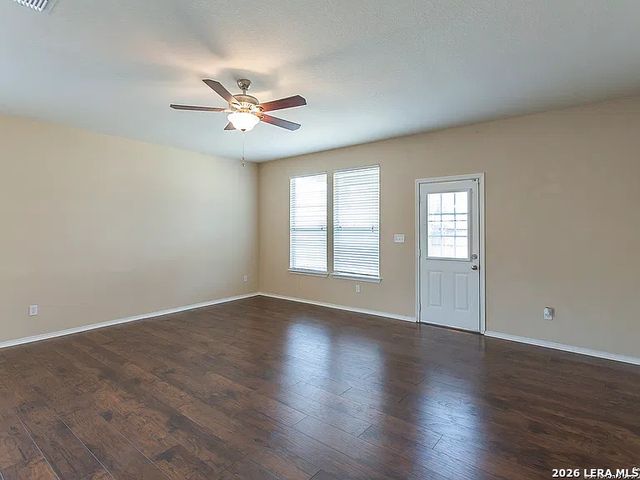 7535 DERBY VIS, Selma, TX 78154