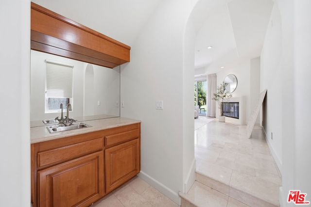 12626 Promontory Road, Los Angeles, CA 90049