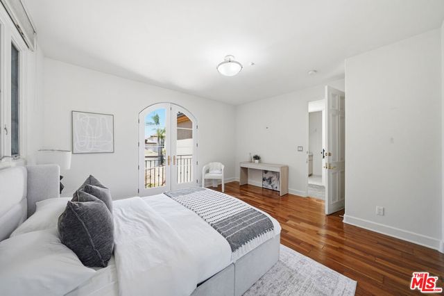 12626 Promontory Road, Los Angeles, CA 90049