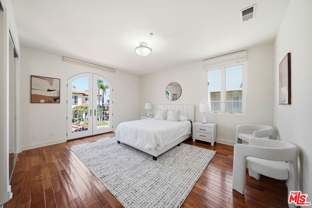 12626 Promontory Road, Los Angeles, CA 90049