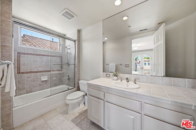 12626 Promontory Road, Los Angeles, CA 90049