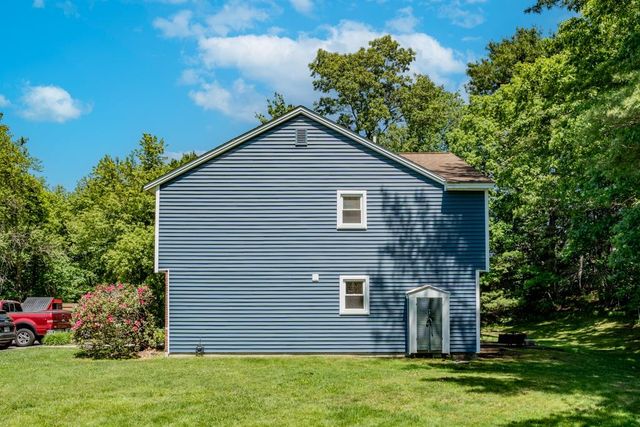 111 Stonegate Lane, Derry, NH 03038