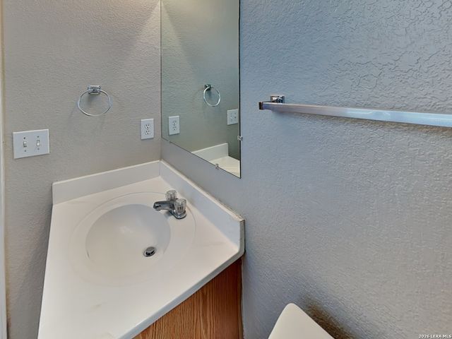 7307 Circle Farm, San Antonio, TX 78239