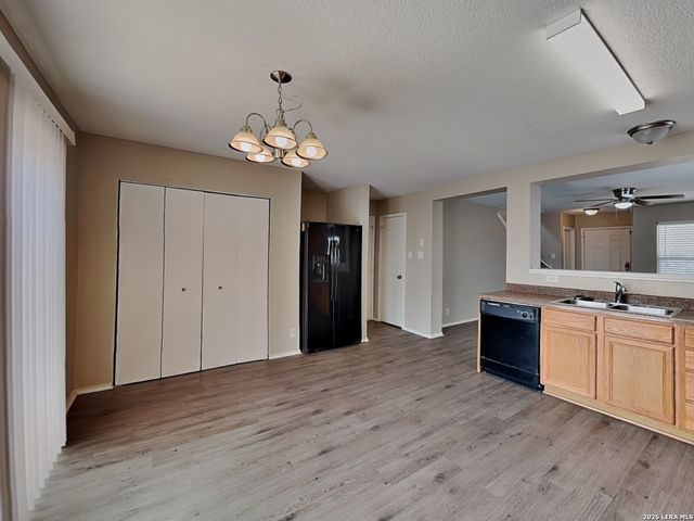 7307 Circle Farm, San Antonio, TX 78239