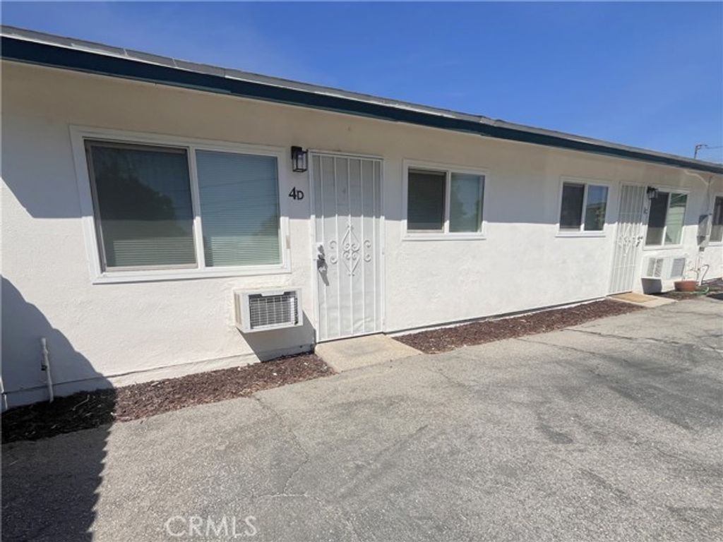1342 Agate Avenue 4D, Mentone, CA 92359