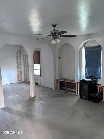 449 S EAST Street, Globe, AZ 85501