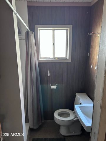 449 S EAST Street, Globe, AZ 85501