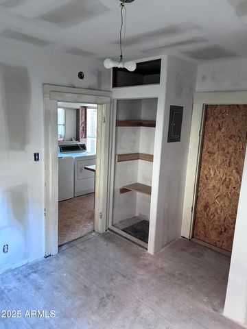 449 S EAST Street, Globe, AZ 85501