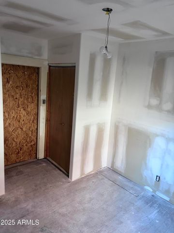 449 S EAST Street, Globe, AZ 85501