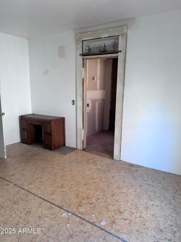 449 S EAST Street, Globe, AZ 85501