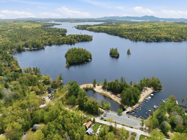 115 Wintersport Street, Moultonborough, NH 03254