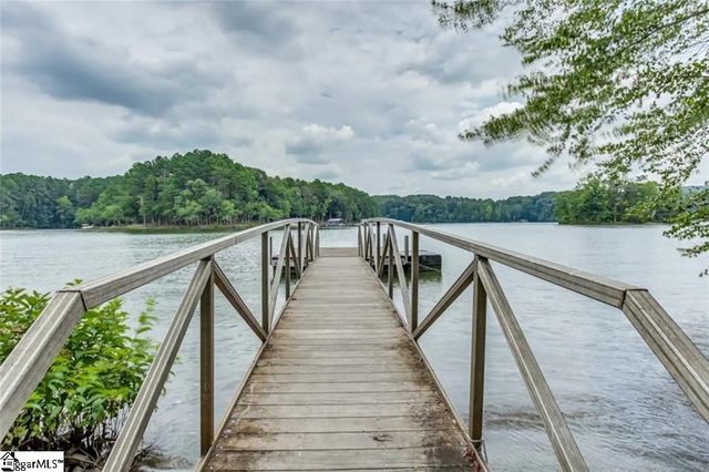 208 Reston Way, Westminster, SC 29693