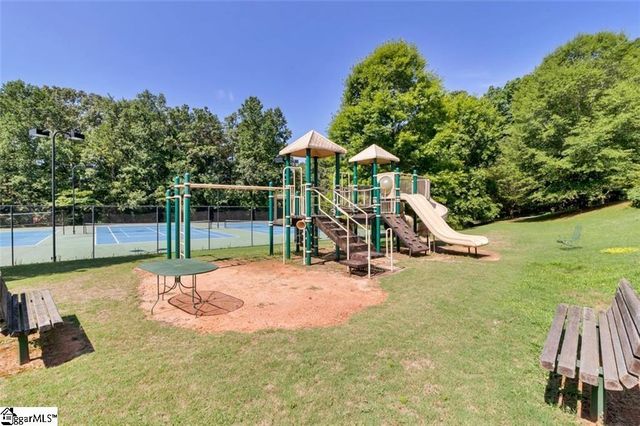 208 Reston Way, Westminster, SC 29693