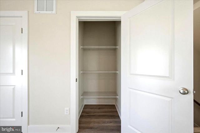 1829 HARVEST DR, Winchester, VA 22601